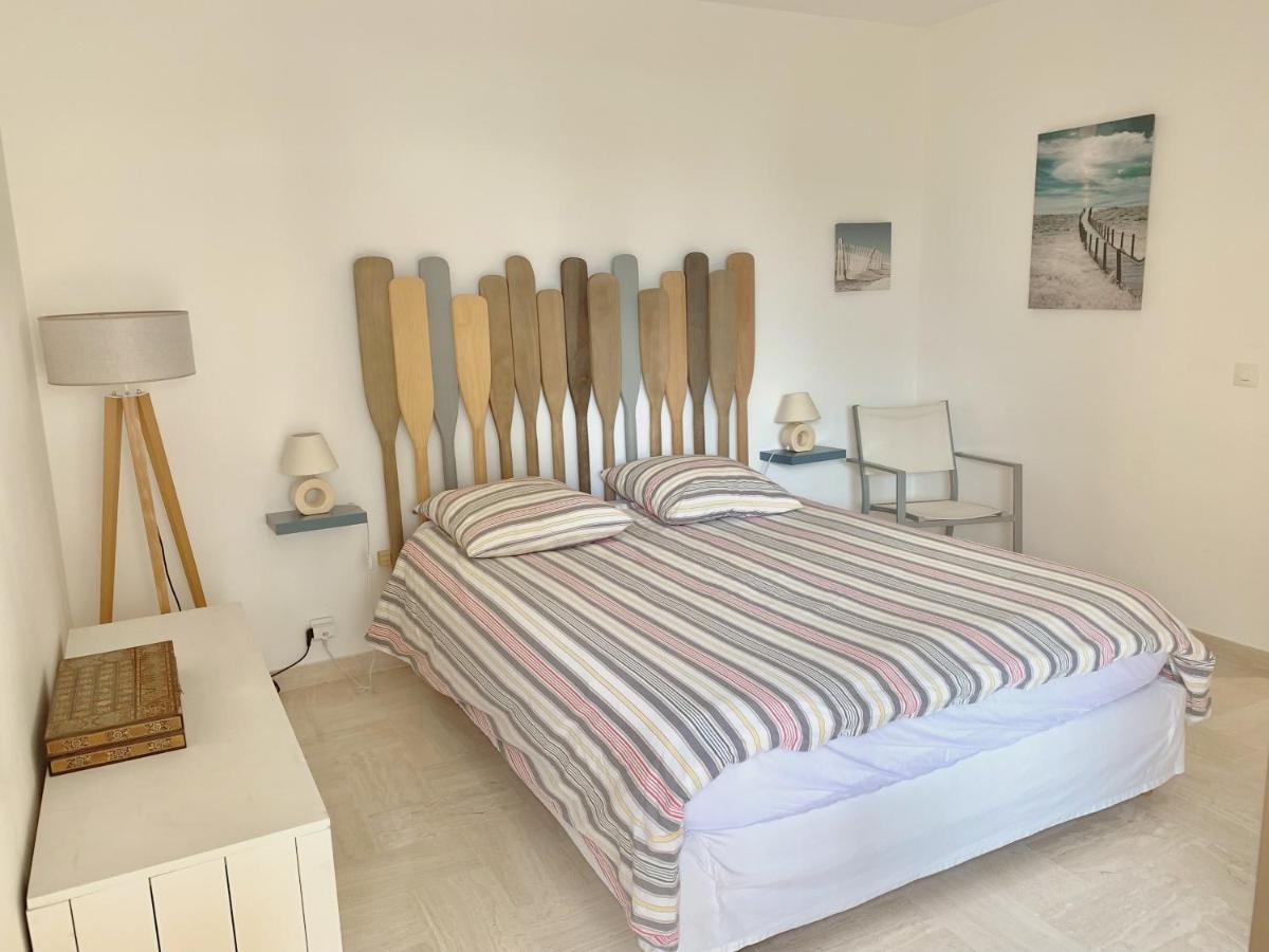 Front De Mer, 80m2 Apartment *