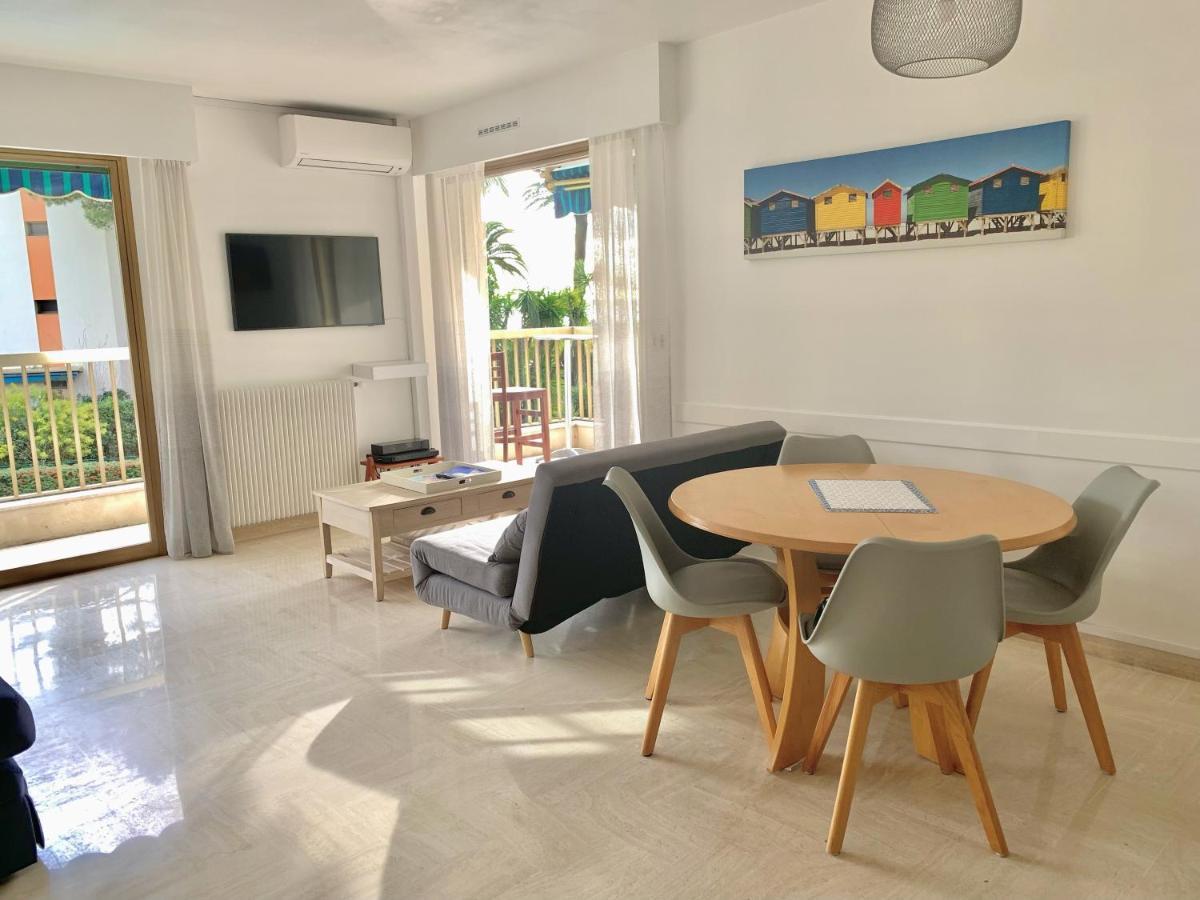 Front De Mer, 80m2 Apartment