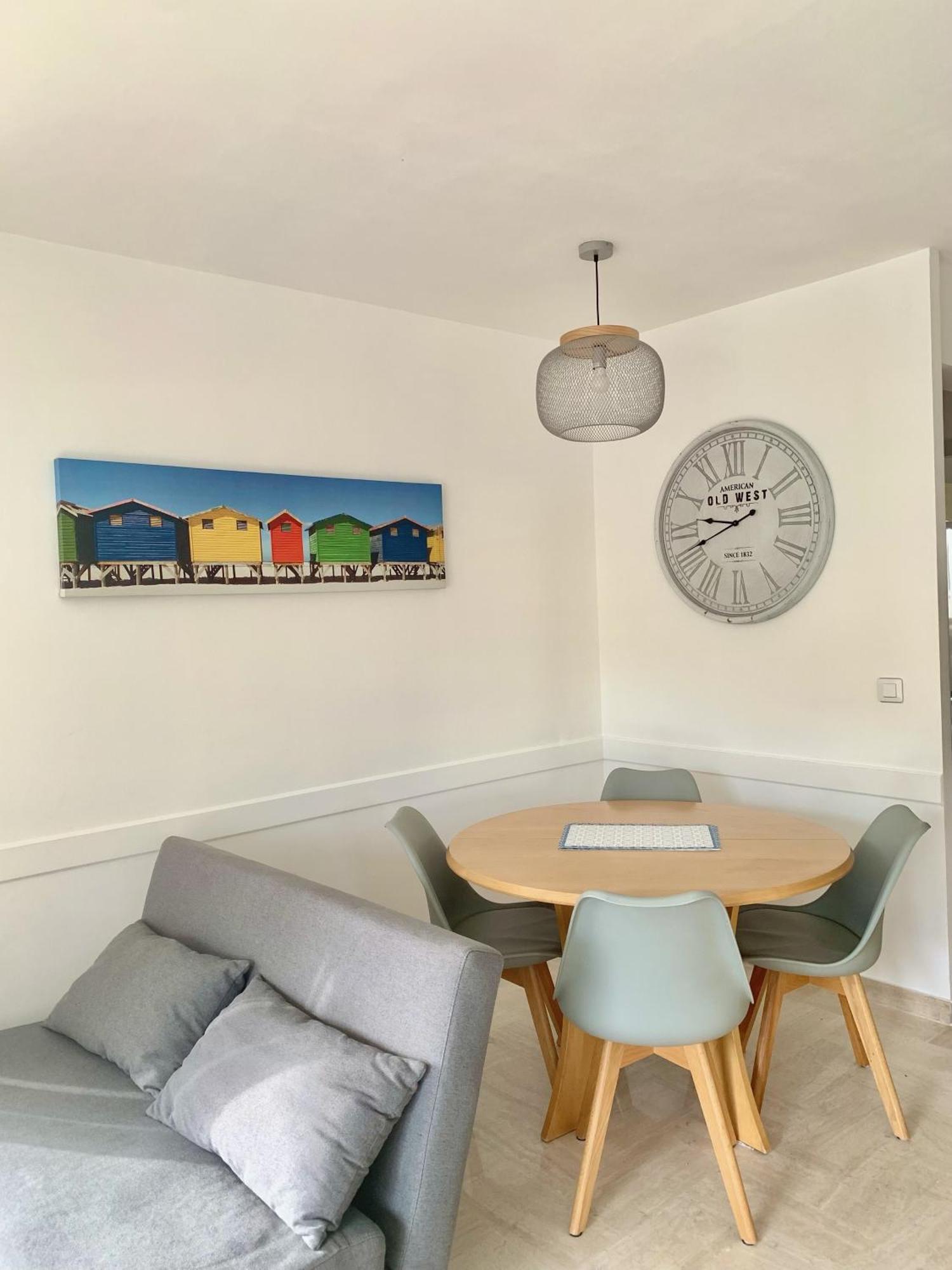Front De Mer, 80m2 Apartment